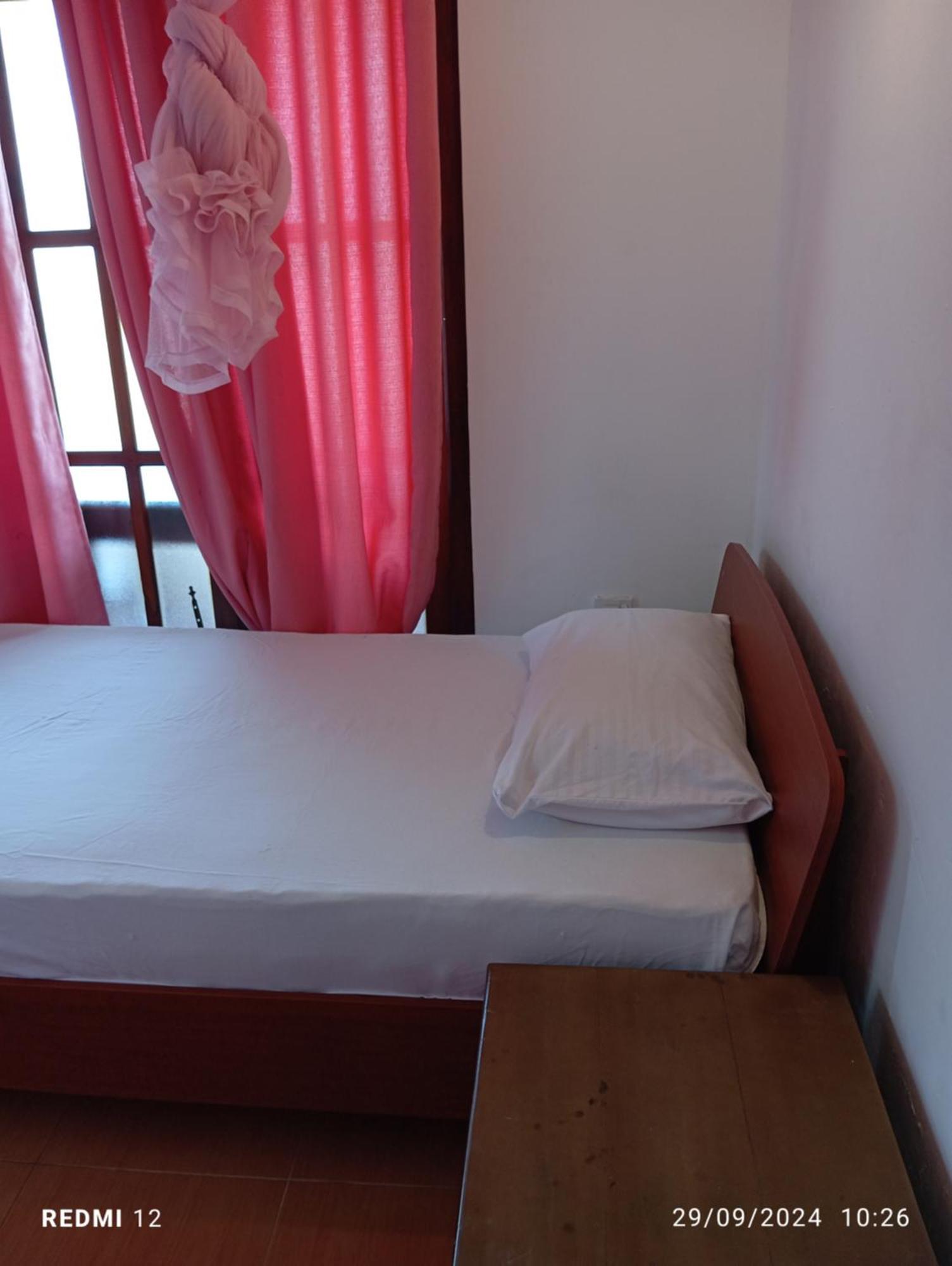 Pearl Deluna Resort Mirissa Eksteriør billede
